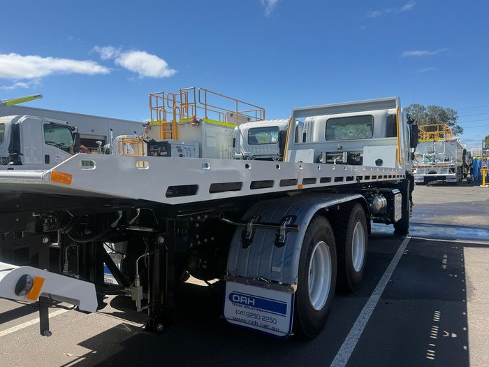 2026 Isuzu F Series FVZ 260-300 AT R55 White