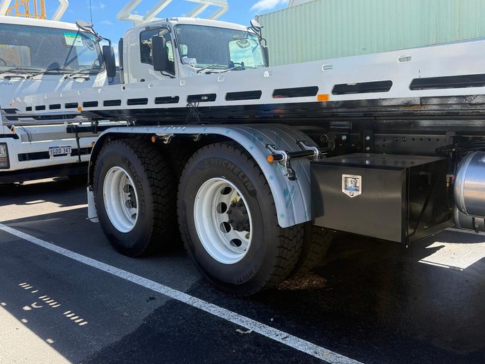 2026 Isuzu F Series FVZ 260-300 AT R55 White