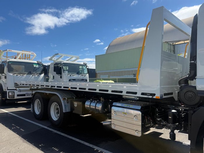 2026 Isuzu F Series FVZ 260-300 AT R55 White
