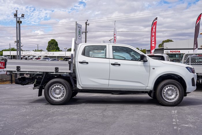 2025 Isuzu D-MAX SX