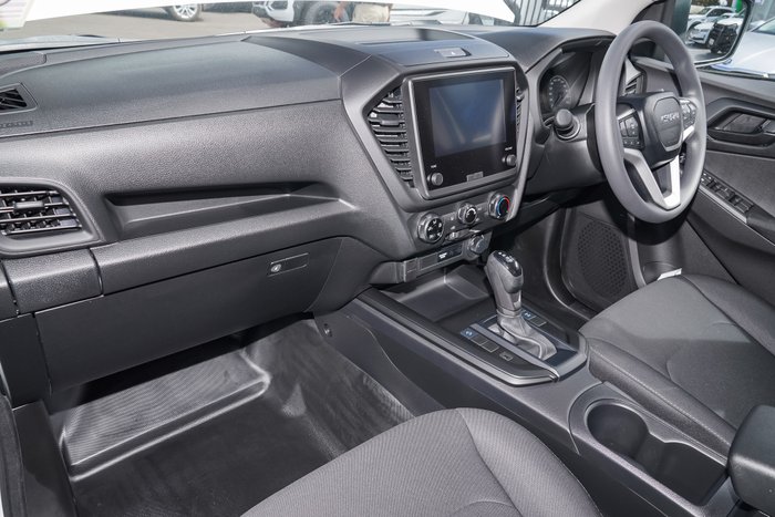 2025 Isuzu D-MAX SX