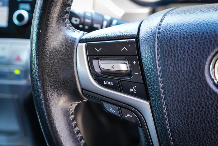 2020 Toyota PRADO VX