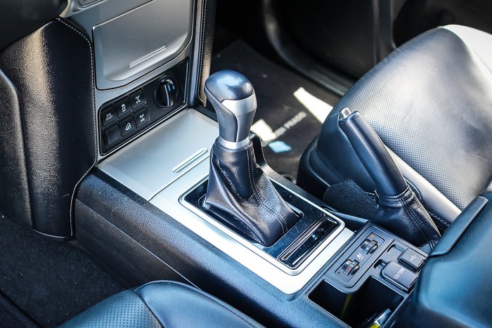 2020 Toyota PRADO VX