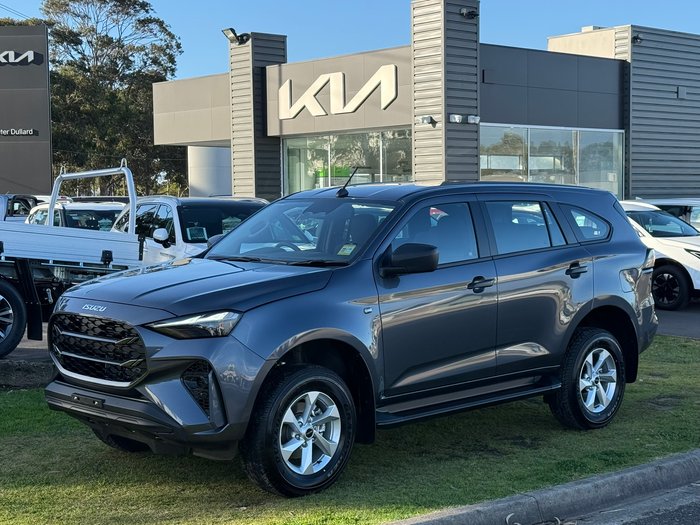 2026 Isuzu MU-X