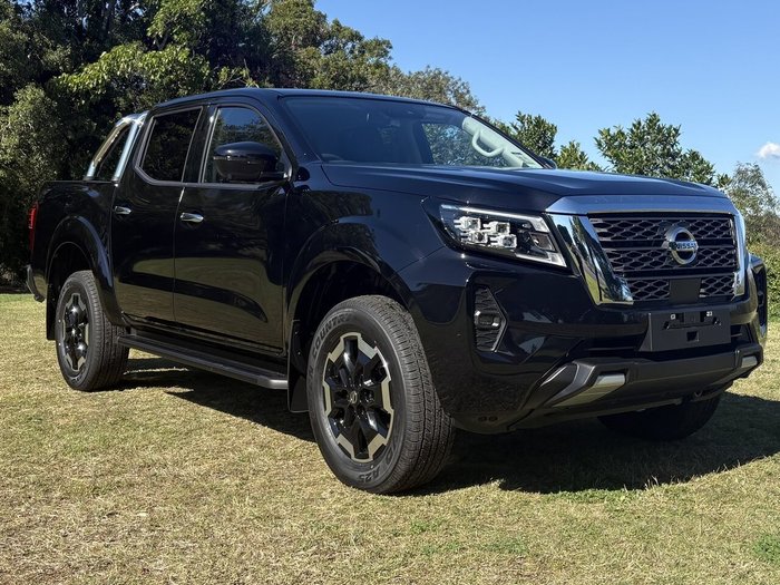 2025 NISSAN NP300 NAVARA ST-X