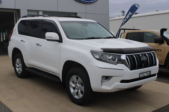 2017 TOYOTA LANDCRUISER PRADO GXL
