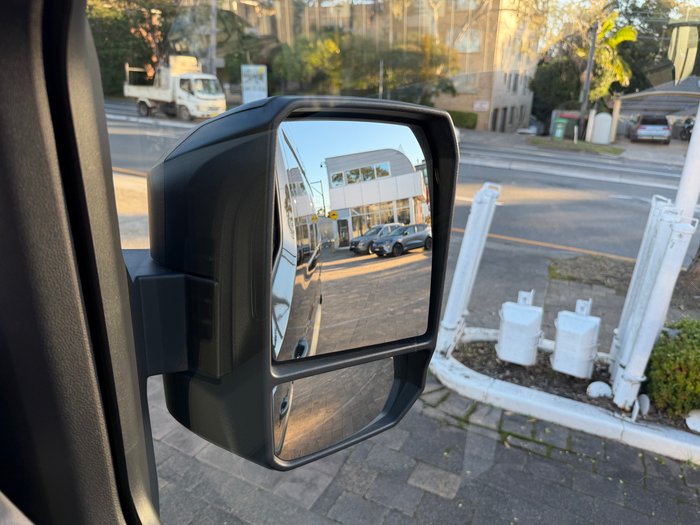 2026 RENAULT MASTER