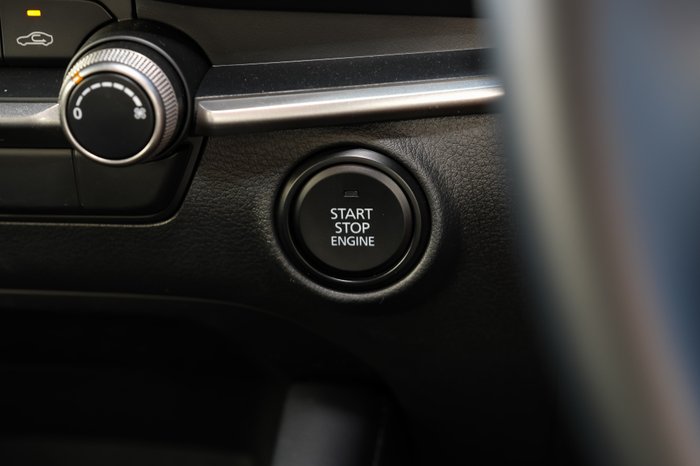 2025 Mazda 3 G20 Pure