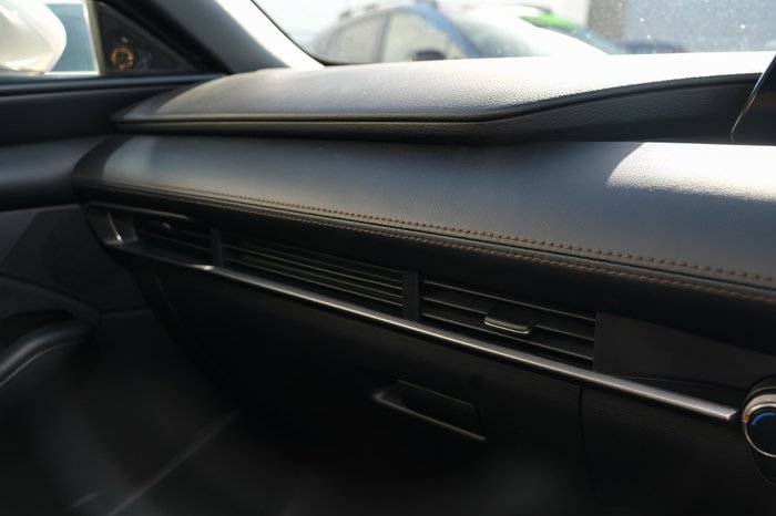2025 Mazda 3 G20 Pure