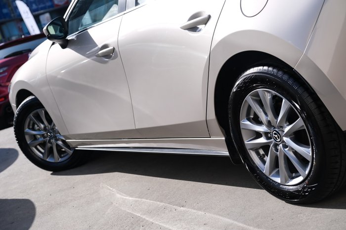 2025 Mazda 3 G20 Pure