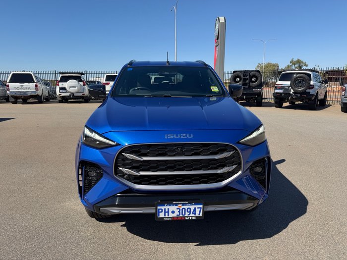 2024 Isuzu MU-X Neptune Blue Mica