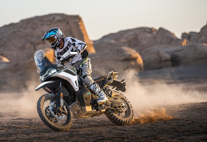 2026 CFMOTO 1000MT-X