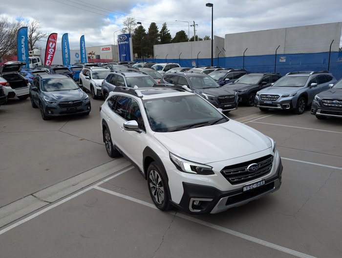 2024 Subaru Outback AWD Touring