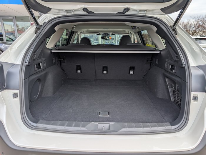 2024 Subaru Outback AWD Touring
