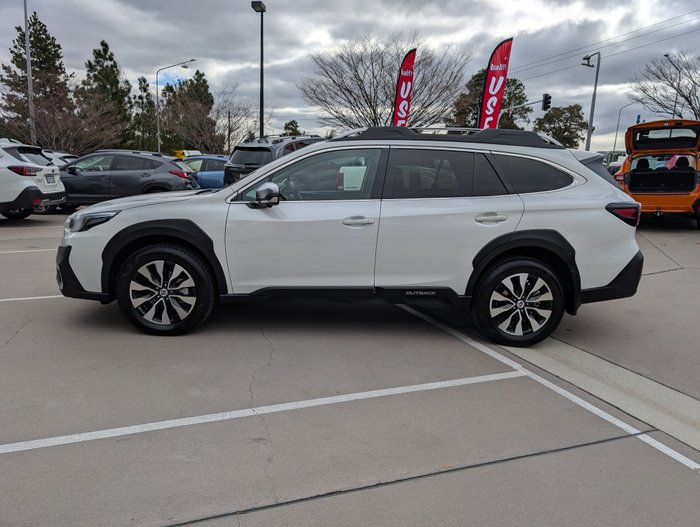 2024 Subaru Outback AWD Touring