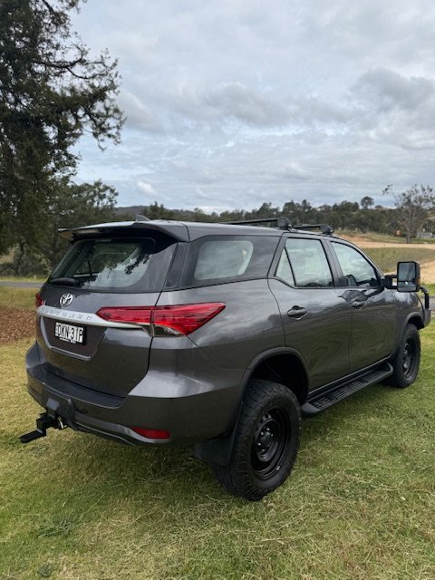 2016 TOYOTA Fortuner GX 4x4 GX