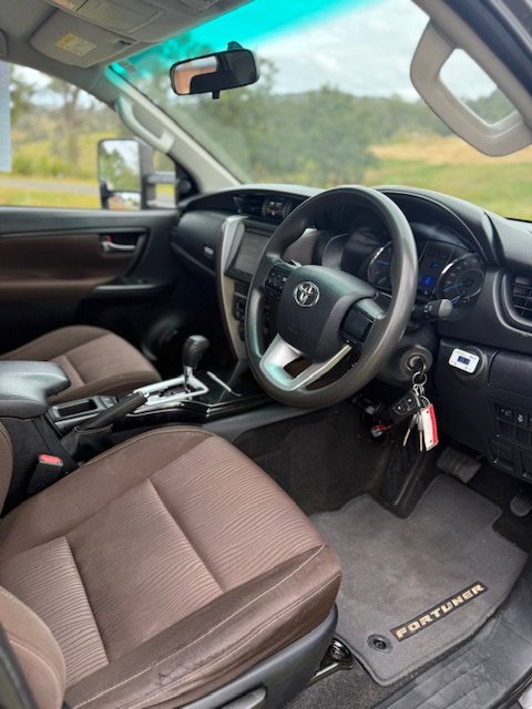 2016 TOYOTA Fortuner GX 4x4 GX