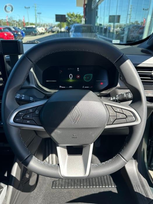 2025 Renault Duster Techno