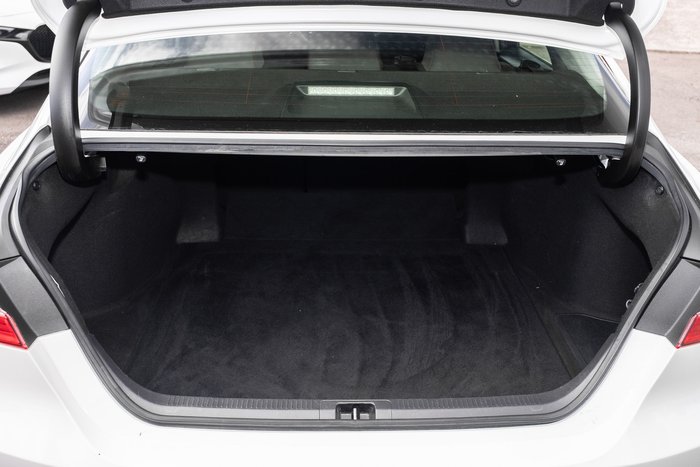 2018 Toyota Camry Ascent