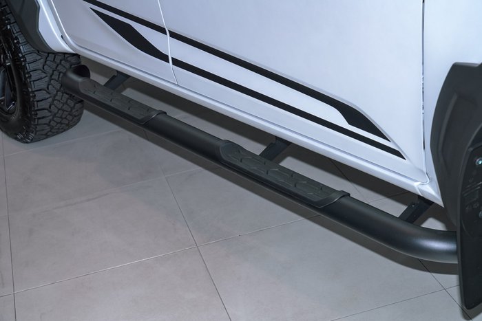 2025 Isuzu D-MAX BLADE