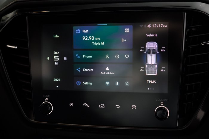 2025 Isuzu D-MAX BLADE