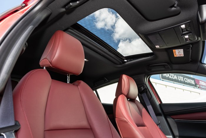 2024 Mazda 3 G25 Astina