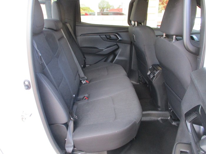 2025 Isuzu D-MAX X-RIDER MY25.5 White