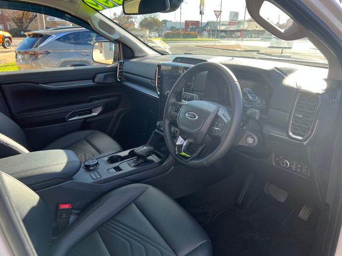2025 FORD EVEREST TREND