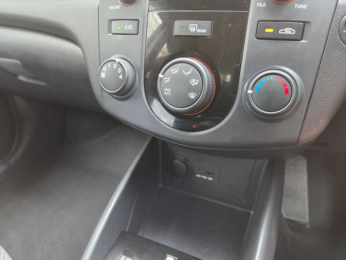 2012 Kia Cerato Si TD MY13 GREY, GLITERING METAL