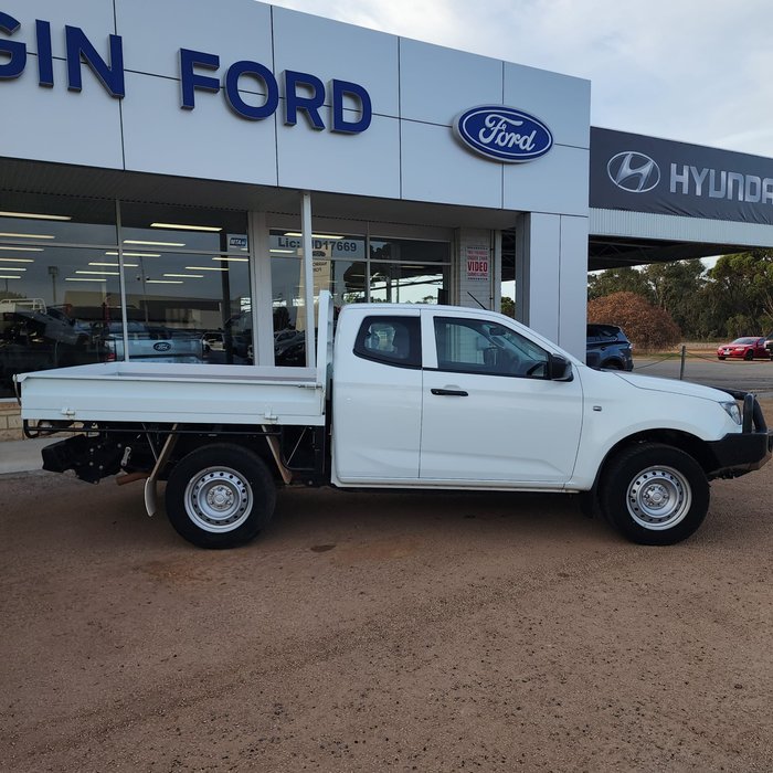 2022 Isuzu D-MAX SX MY22 White