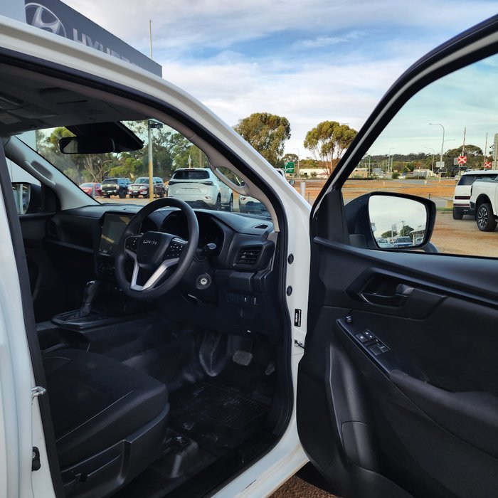 2022 Isuzu D-MAX SX MY22 White