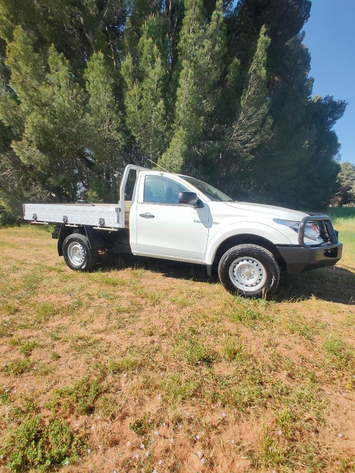 2017 Mitsubishi Triton
