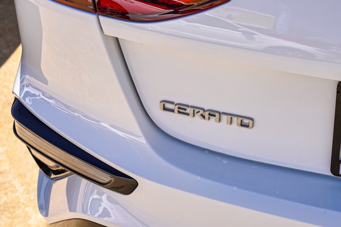 2022 Kia Cerato S
