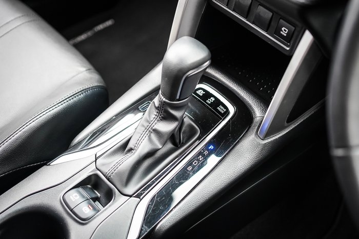 2025 Toyota Corolla Cross Hybrid GXL