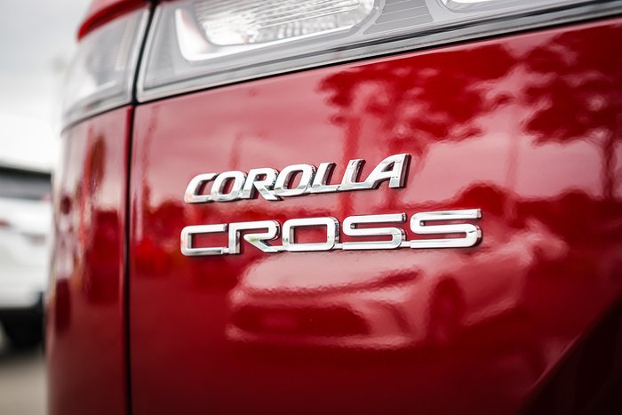 2025 Toyota Corolla Cross Hybrid GXL