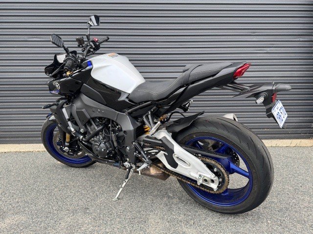 2025 Yamaha MT-10SP