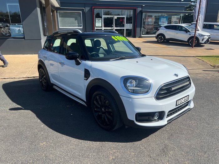 2019 MINI COOPER
