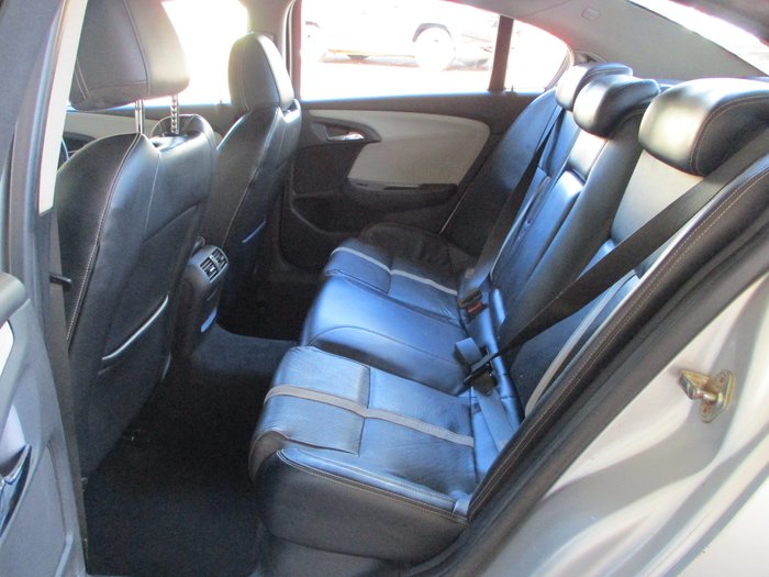 2015 Holden Calais VF Series II MY16 Silver