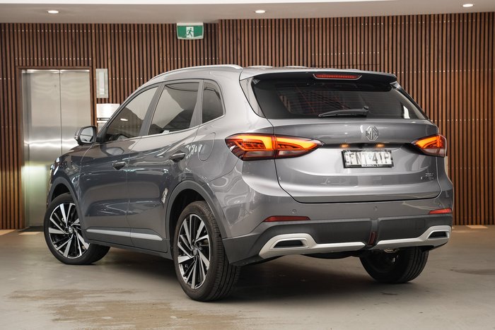 2024 MG ZS Essence Hybrid+