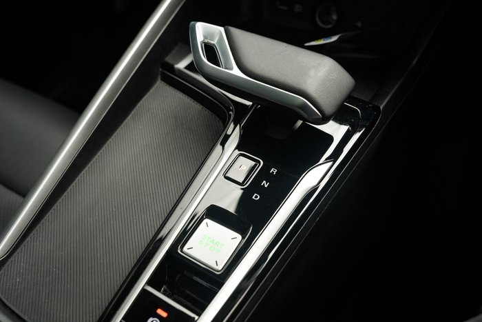 2024 MG ZS Essence Hybrid+