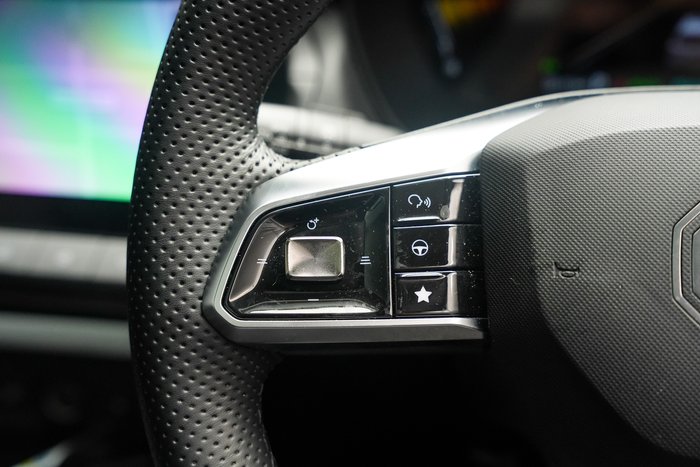 2024 MG ZS Essence Hybrid+
