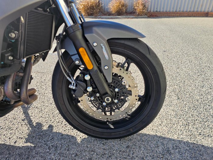 2021 CF Moto NK650 White