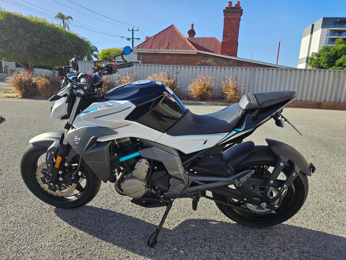 2021 CF Moto NK650 White