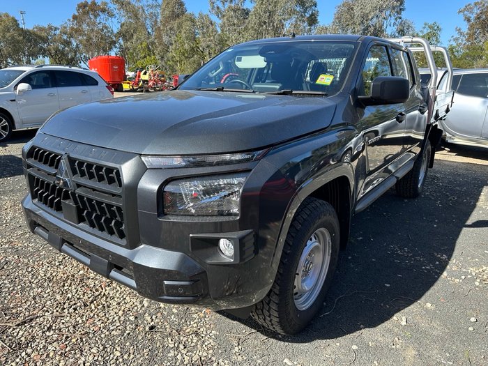 2026 Mitsubishi Triton GLX