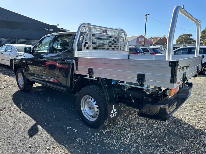 2026 Mitsubishi Triton GLX