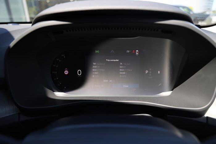 2025 Volvo XC40 Plus B4