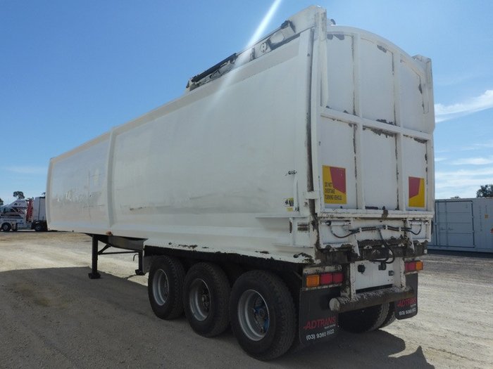 2001 Maxitrans Compactor Trailer