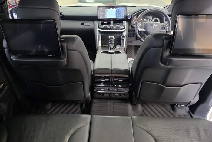 2021 Toyota Landcruiser Sahara