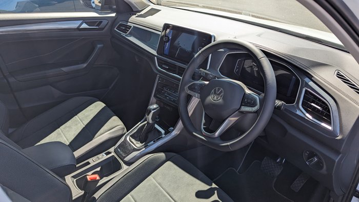 2025 VOLKSWAGEN T-ROC STYLE