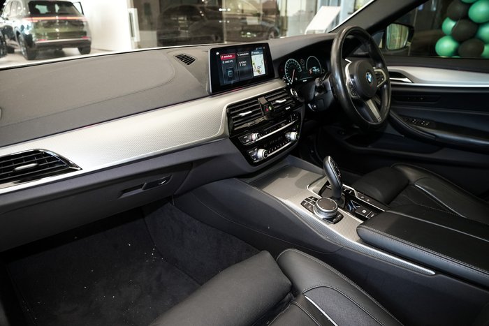 2019 BMW 5 Series 540i M Sport